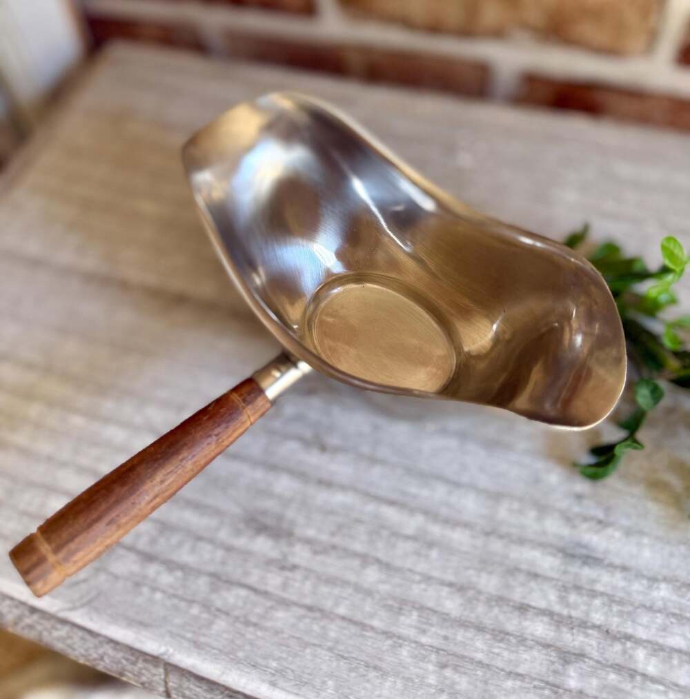 Oneida 18/8 Stainless Steel Gravy Boat | Vintage Modernist Sauce Server